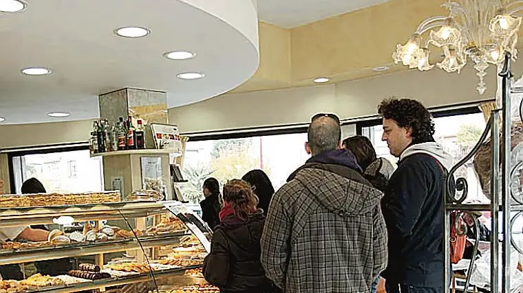 PIEROBON PASTICCERIA BAR NOVELLO CADONEGHE PIEROBON