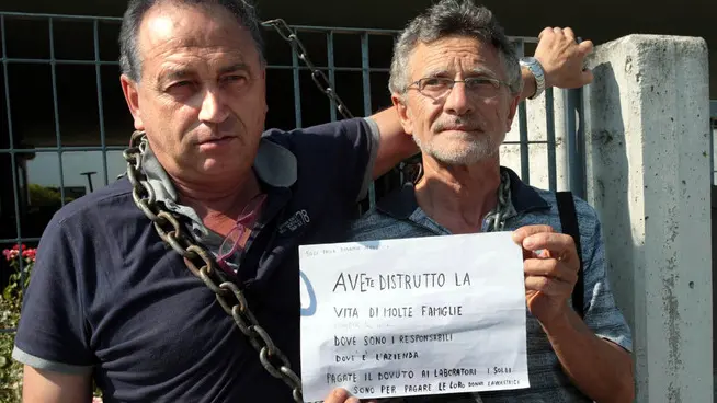 BELLUCO PROTESTA FORNITORI DITTA DINAMIC JEANS CAMPODORO rolando ferretto e antonio canova