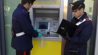 ALTERATO. Il Postamat