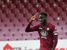 Salernitana’s Boulaye Dia jubilates after scoring the goal during the Italian Serie A soccer match US Salernitana vs ACF Fiorentina at the Arechi stadium in Salerno, Italy, 03 May 2023. ANSA/MASSIMO PICA