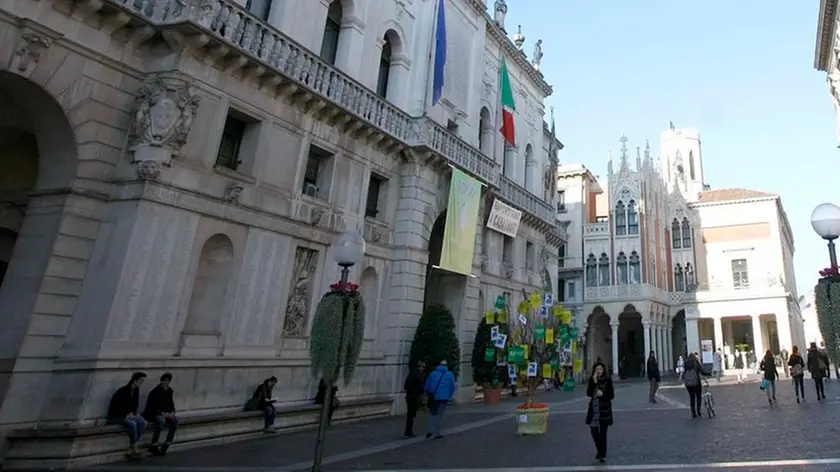 BARON - AGENZIA BIANCHI - PADOVA - PALAZZO COMUNE E DEL BO
