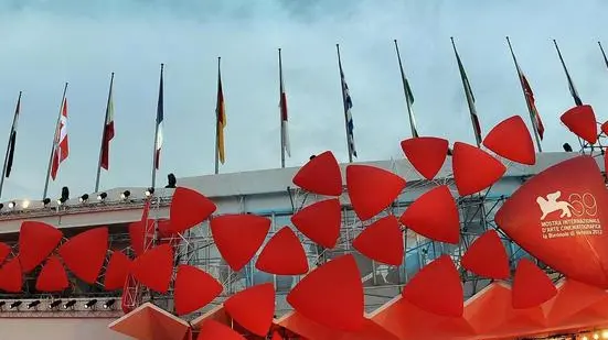 A general view of the Cinema Place during the premiere of the film 'Superstar', presented in Official Competition at the 69th Venice Film Festival in Venice, at the Lido in Venice, Italy, 30 August 2012. The 69th Venice Film Festival that runs from 29 August to 08 September. ANSA/CLAUDIO ONORATI......
