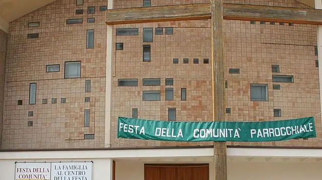 TOSATTO - SINDACO INAUGURA NUOVA PIAZZA IN GUIZZA. TOSATTO - SINDACO INAUGURA NUOVA PIAZZA GUIZZA
