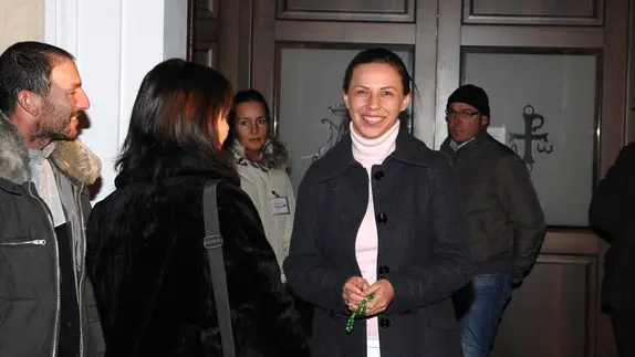 Granze (PD), 21.11.2011 Ania Goledzinowska racconta la sua testimonianza religiosa che l'ha portata da stellina di Arcore a religiosa di Medjugorie. Nella foto: Ania all'ingresso della Chiesa di Granze ph. Zangirolami