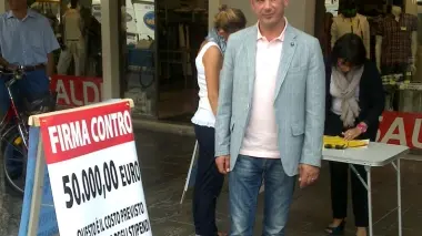 ROBERTO TREVISAN. Tante firme