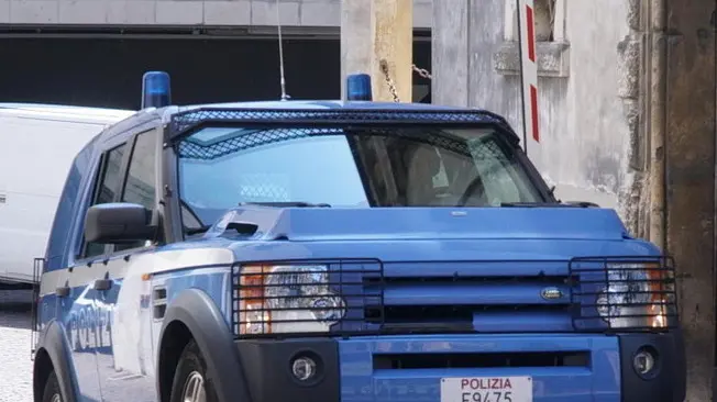 FERRO - AGENZIA BIANCHI - PADOVA - PRESENTAZIONE UNITA' OPERATIVE ANTITERRORISMO, POLIZIA DI STATO