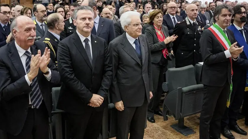 Il presidente della Repubblica Sergio Mattarella alla cerimonia di inaugurazione dell'anno accademico 2018/2019 dell'Università di Studi di Verona, 30 novembre 2018. ANSA/ UFFICIO STAMPA QUIRINALE/ FRANCESCO AMMENDOLA +++ ANSA PROVIDES ACCESS TO THIS HANDOUT PHOTO TO BE USED SOLELY TO ILLUSTRATE NEWS REPORTING OR COMMENTARY ON THE FACTS OR EVENTS DEPICTED IN THIS IMAGE; NO ARCHIVING; NO LICENSING +++
