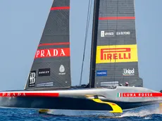 epa11559845 Luna Rossa Prada Pirelli compete in a match race during the Preliminary Regatta of the 37th America's Cup, in Barcelona, Spain, 22 August 2024. EPA/Siu Wu