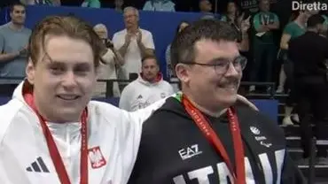 Francesco Bettella vicino al vincitore, il polacco Otowski