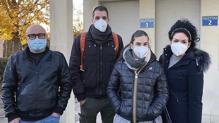 ZANETTI-AGENZIA BIANCHI-PADOVA - CONCORSO INFERMIERI AL KIOENE. DA DX: ARIANNA BARBON, SARA AMADIO, FABIO BARBESAN, MASIMO BUSCATO
