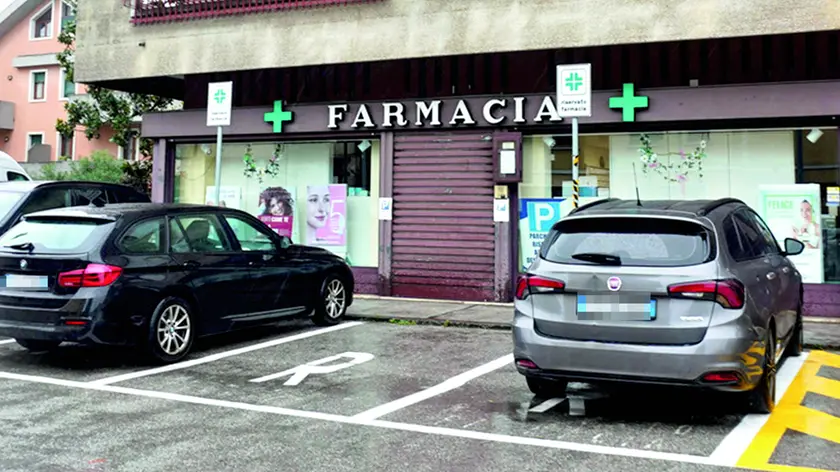 La farmacia Giuliani Ricci a Pontevigodarzere