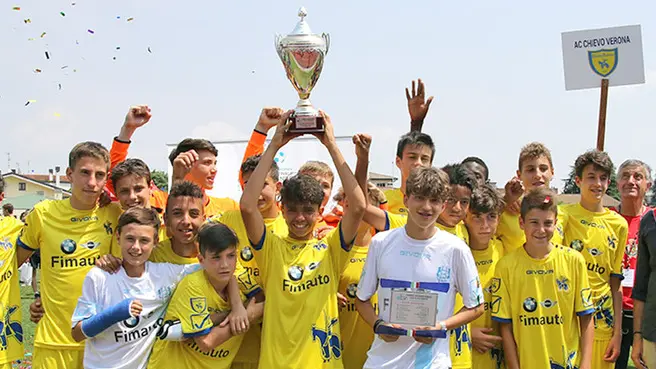 PRANDI-FOTOPIRAN-ABANO TERME-PREMIAZIONI TORNEO INTERNAZIONALE .Vincitore chievo
