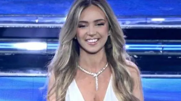 La cantante spagnola Ana Mena che aveva provocato i commenti