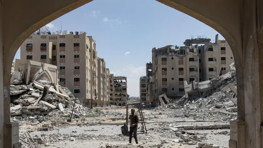 I segni della distruzione a Gaza dopo mesi di attacchi da parte di Israele