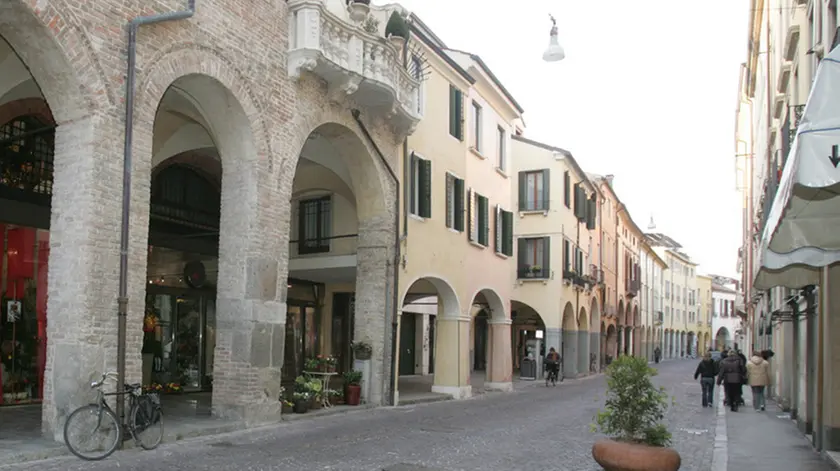 PD 13.02.2006 G.M. VIA UMBERTO I (CARRAI)