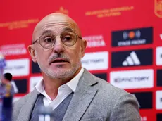 epa11222139 Spain's head coach Luis de la Fuente attends a press conference in Madrid, Spain, 15 March 2024. De la Fuente announced the national team's squad for the friendly matches against Columbia and Brazil. EPA/ZIPI ARAGON