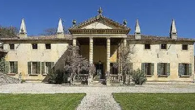 Villa Priuli Custoza, a Val Liona, nel comune di San Germano dei Berici (Vicenza) acquistata da Andrea Crisanti