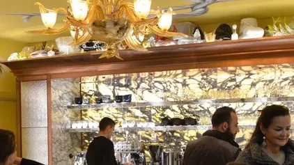 Interpress/Mazzega Venezia,30.10.2016.- T Fondaco dei Tedeschi, apertura Caffetteria.-