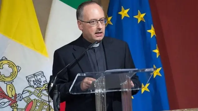 Padre Antonino Sapadaro per la conferenza spettacolo a Padova