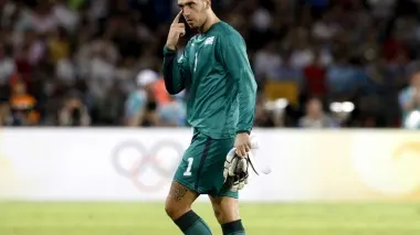 CHE BEFFA. Viviano, portiere del Bologna e della Nazionale, finisce all’Inter che ora lo metterà sul mercato