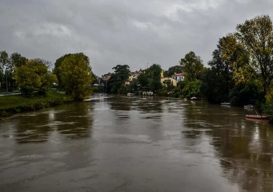 MARIAN-AGENZIA BIANCHI-PADOVA-SITUAZIONE FIUMI PER ALLERTA METEO.