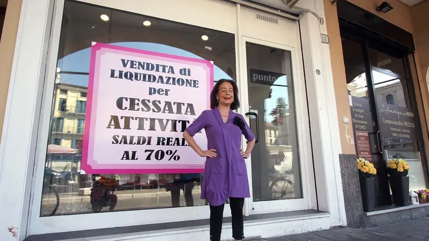 MARIAN - AGENZIA BIANCHI - PADOVA - CHIUSURA NEGOZIO PUNTO B. CRISTINA GARBIN