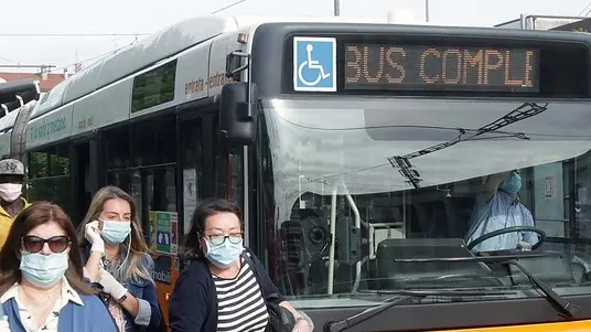 TOME -AGENZIA BIANCHI-PADOVA - GENTE NEGLI AUTOBUS