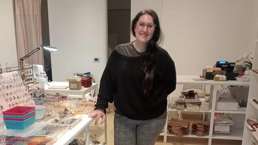 Valeria Visentin nel nuovo negozio Insolit’Arte in viale Arcella