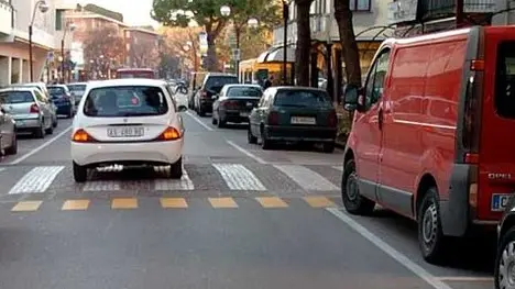 Dosso rallentatore viale Stazione Montegrotto BELLUCO