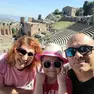 Michele Petriccione con moglie e figlia