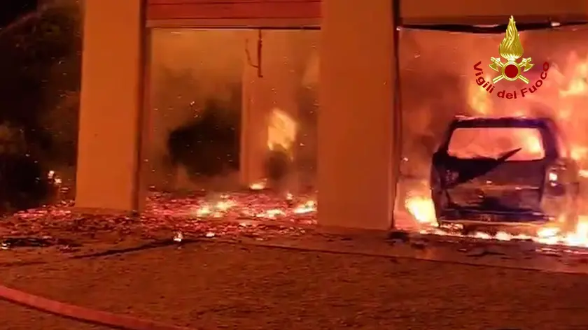Un'immagine dell'incendio a Vigonza