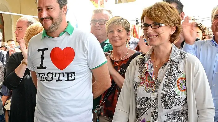 cesaro - este - 12/06/2016 - MATTEO SALVINI INCONTRO ROBERTA GALLANA A ESTE.NELLA FOTO : MATTEO SALVINI CON ROBERTA GALLANA.PH ZANGIROLAMI
