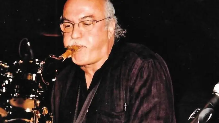 Gil Ventura, pseudonimo di Marcello Olmari, nella foto del suo profilo facebook. +++ATTENZIONE LA FOTO NON PUO' ESSERE PUBBLICATA O RIPRODOTTA SENZA L'AUTORIZZAZIONE DELLA FONTE DI ORIGINE CUI SI RINVIA+++