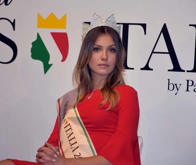 COLUCCI - DINO TOMMASELLA - JESOLO -CONF. STAMPA MISS ITALIA 2017 - ARLANCH ALICE RACHELE