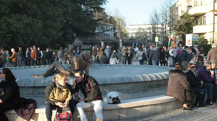 BELLUCO.TURISTI ALLE TERME