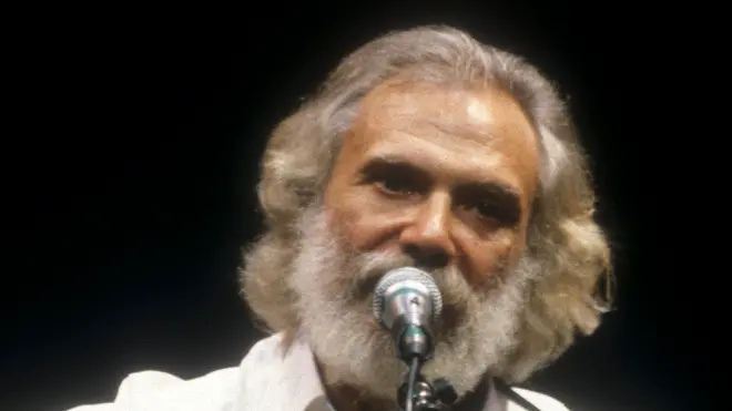 March 1984, Brussels, Belgium --- French singer Georges MOUSTAKI (Yussef Mustacchi) performs in Brussels. --- Image by © Thierry Tronnel/Corbis