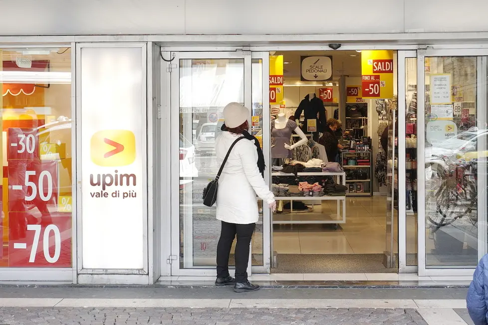 UPIM IN PIAZZA GARIBALDI CHIUDE PER AFFITTO TROPPO ALTO