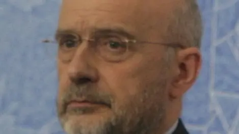 FERRO - CONFERENZA STAMPA QUESTURA - SEQUESTRO DROGHE CHIMICHE VENDUTE ON LINE , DA SIN PROF. LUIGI GALLIMBERTI E QUESTORE MONTEMAGNO