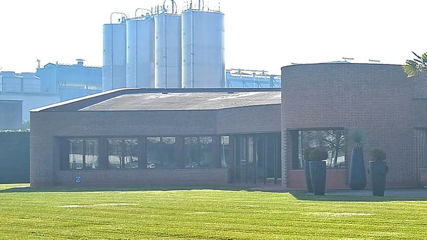 stievano - Viale dell'Industria V strada 2/I - 07/12/2016 - incidente mortale sul lavoro per Daminano Varetto alla Plastotecnica di Bagnoli di sopra nella foto : la sede della Plastotecnica iViale dell'Industria V strada 2/I ph zangirolami