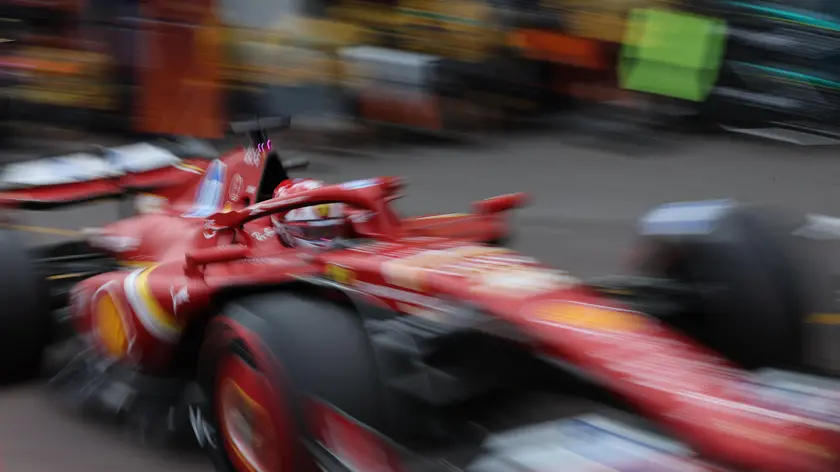 epa11366902 Scuderia Ferrari driver Charles Leclerc of Monaco in action during the second practice session at the Formula One Grand Prix of Monaco at the Circuit de Monaco in Monte Carlo, Monaco, 24 May 2024. The Formula One Grand Prix of Monaco takes place on 26 May 2024. EPA/ANNA SZILAGYI