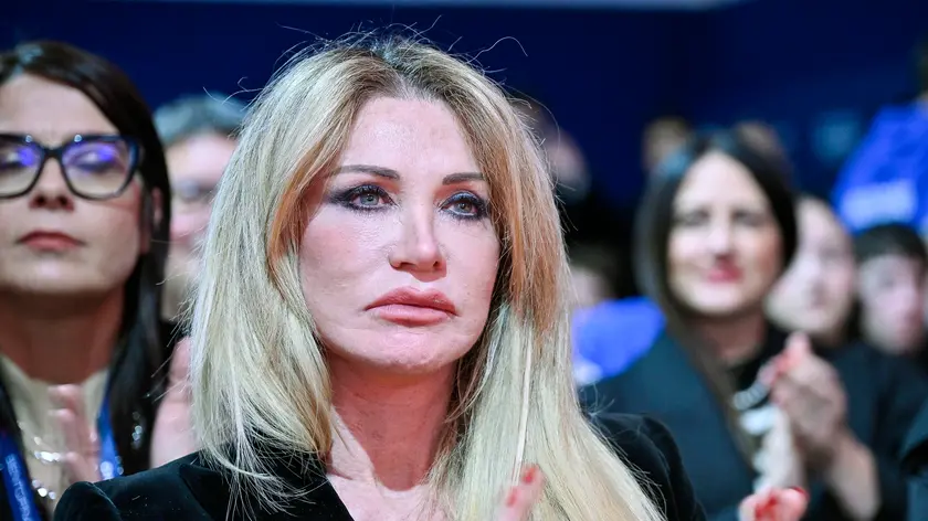 La giornalista Paola Ferrari durante il dibattito intitolato 'Italia stupor mundi: alla scoperta della bellezza' in occasione del primo giorno della manifestazione politica organizzata da Fratelli d'Italia 'Atreju 2023 Bentornato orgoglio italiano', nei giardini di Castel Sant'Angelo, Roma 14 dicembre 2023. ANSA/ALESSANDRO DI MEO