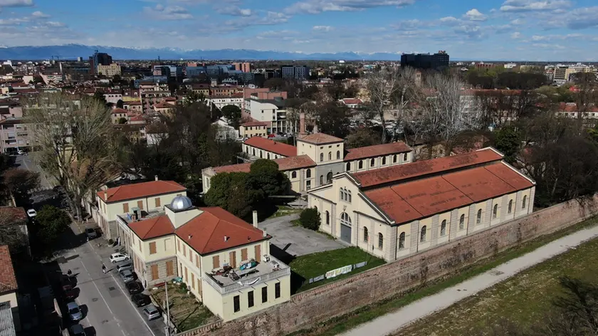 Il complesso dell’ex macello, sgomberato a gennaio del 2020 e destinato a una riqualificazione