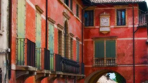 Casa dell'Arco, conosciuta come Casa Duse
