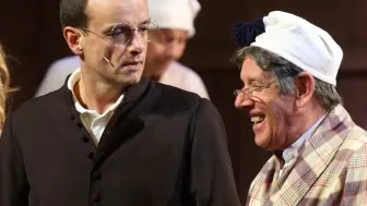 Sopra Gianluca Guidi e Enzo Garinei in “Aggiungi un posto a tavola”, al centro una scena de “La malattia della famiglia M”, sotto Alessandra Cattaneo, cantante e attrice, oggi al Centro Altinate per Care ragazze