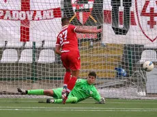 De Marchi in pieno recupero da solo in area spreca la più grande occasione della partita