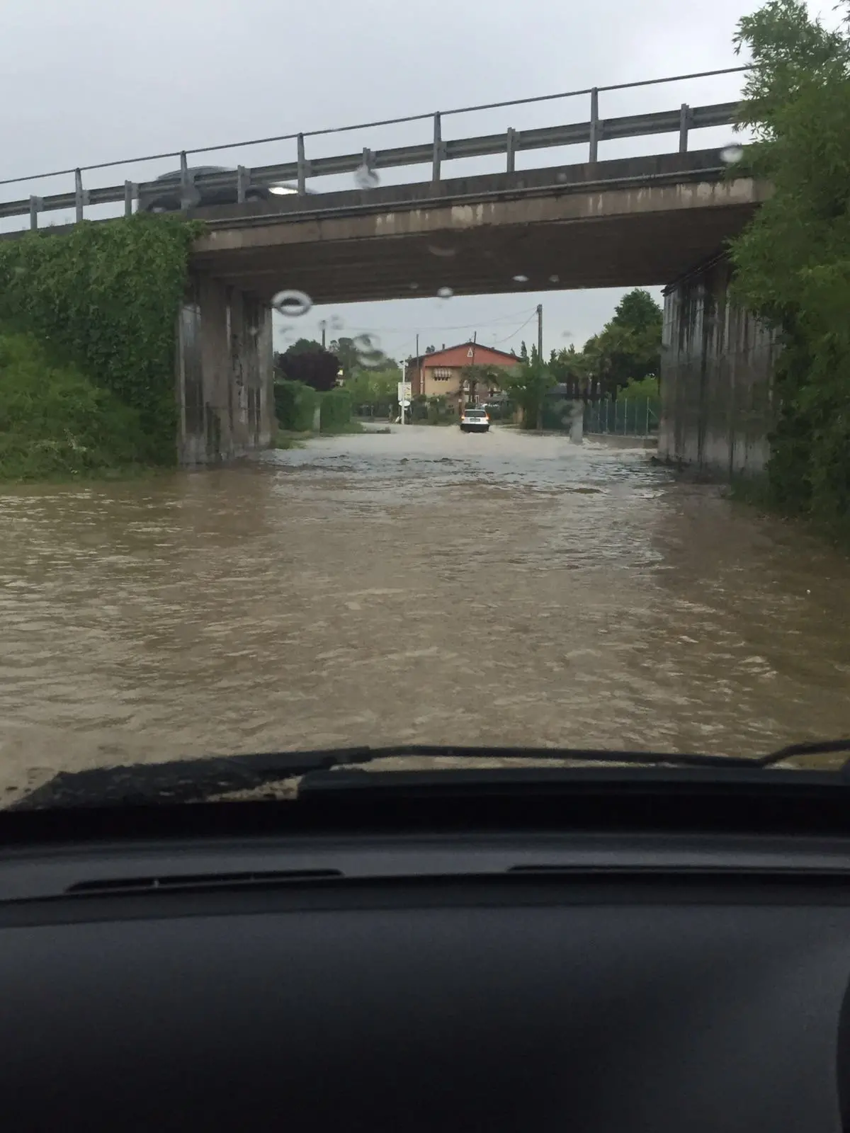 A Sant'Angelo di Piove di Sacco allagamenti in via Europa