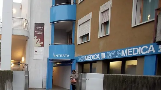 MARIAN - AGENZIA BIANCHI - PADOVA - ESTERNO DATA MEDICA VIA ZANCHI