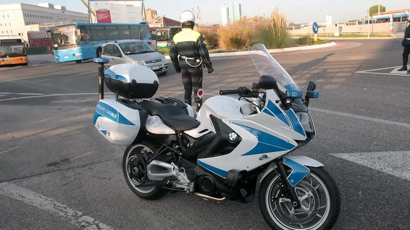 MALFITANO - AGENZIA BIANCHI - PADOVA - NUOVE MOTO DEI VIGILI