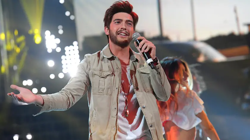 16/09/2016 Roma, Rai. Trasmissione televisiva Tale e Quale Show. Nella foto Davide Merlini che imita Alvaro Soler