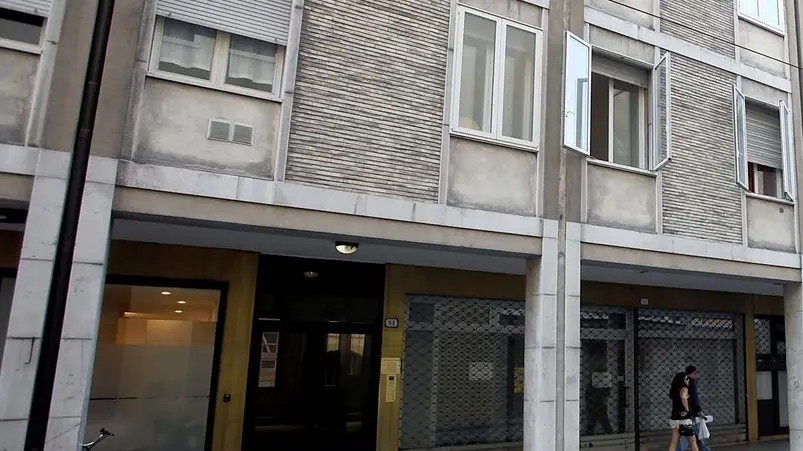 GENESIN - ESTERNO STUDIO AVVOCATO FORNASIERO RIVIERA PONTI ROMANI 94